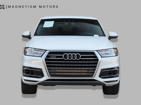 Used 2017 Audi Q7 2.0T Premium Plus w/ Premium Plus Package AWD/4WD image 5