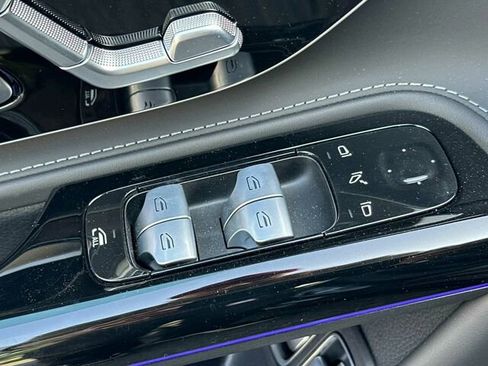 New 2025 Mercedes-Benz SL 63 AMG S e Performance 4MATIC image 10