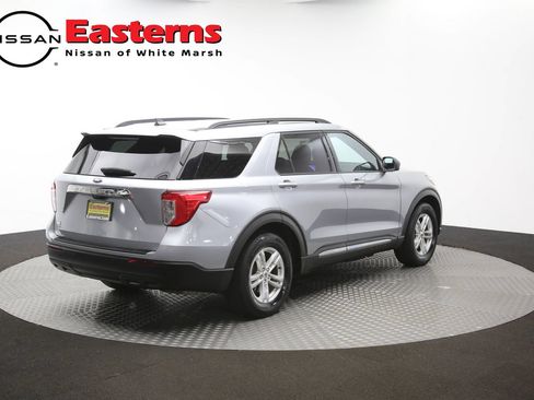 Used 2023 Ford Explorer XLT RWD image 35
