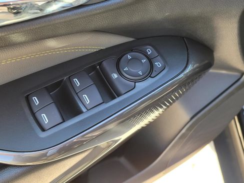 New 2026 Chevrolet Trax ACTIV w/ Driver Confidence Package FWD image 14