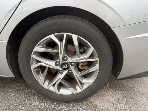 Used 2023 Hyundai Sonata SEL FWD image 6