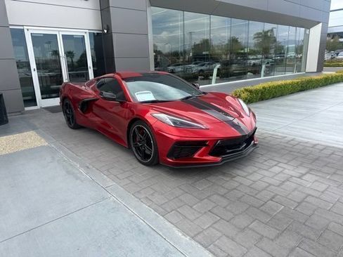 Used 2023 Chevrolet Corvette Stingray Preferred Cpe w/ Z51 Performance Package RWD image 3