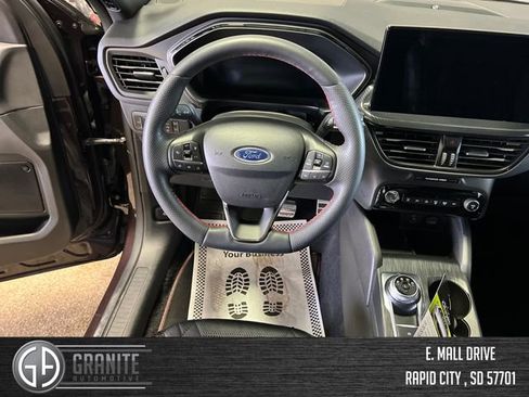 Used 2023 Ford Escape ST-Line Elite w/ Premium Technology Package AWD/4WD image 22