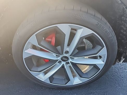 Used 2025 Audi Q5 2.0T Premium Plus image 10