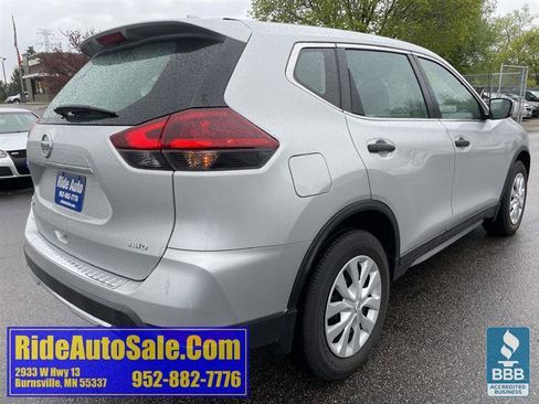 Used 2018 Nissan Rogue S AWD/4WD image 5