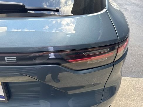 Certified 2019 Porsche Cayenne image 7