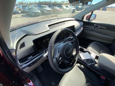 New 2026 Kia Carnival image 9