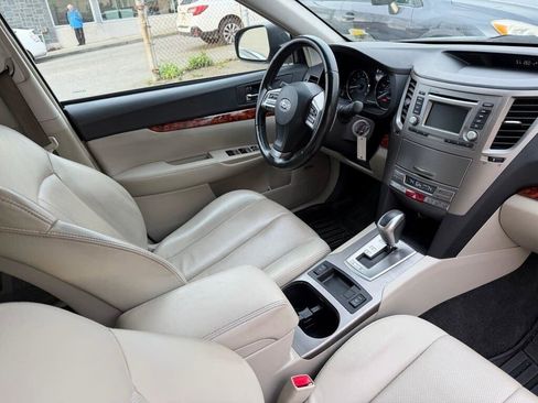 Used 2012 Subaru Outback 3.6R Limited w/ Popular Pkg 1A image 11