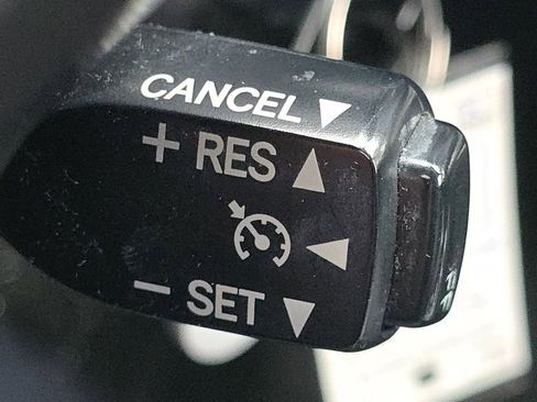 Used 2014 Toyota 4Runner SR5 Premium image 30