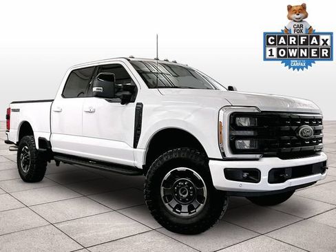 Used 2024 Ford F250 Lariat w/ Lariat Ultimate Package AWD/4WD image 2