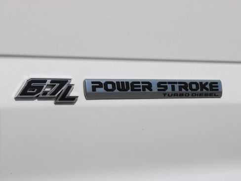 Used 2022 Ford F250 Platinum AWD/4WD image 22