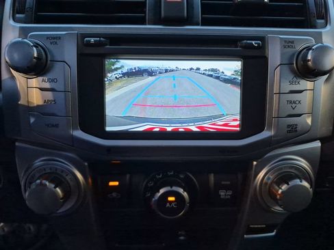 Used 2015 Toyota 4Runner SR5 Premium RWD image 27