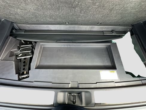 Used 2026 Toyota Grand Highlander FWD image 37