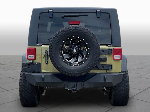 Used 2013 Jeep Wrangler Sport AWD/4WD image 5