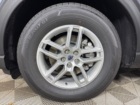 New 2026 Ford Explorer Active w/ Active Comfort Package RWD image 12