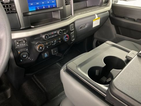 New 2026 Ford F350 XL AWD/4WD image 19