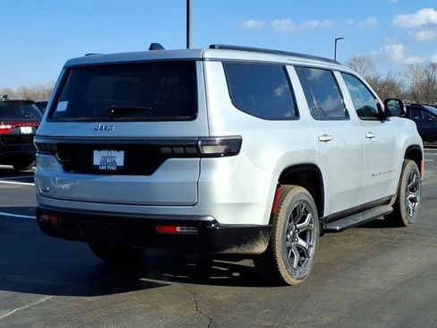 New 2026 Jeep Grand Wagoneer Limited w/ HD Trailer Tow Package AWD/4WD image 17
