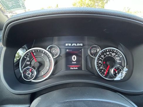 Used 2024 RAM 3500 Tradesman image 17