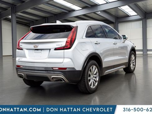 Used 2020 Cadillac XT4 Premium Luxury FWD image 22