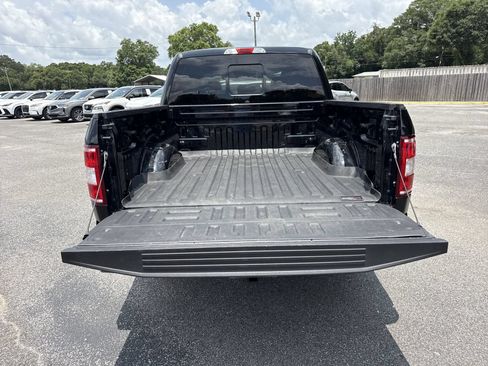 Used 2018 Ford F150 XLT w/ Equipment Group 302A Luxury RWD image 28