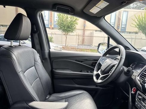 Used 2023 Honda Passport Elite image 38