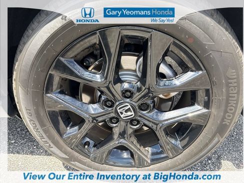 Used 2025 Honda HR-V Sport image 8