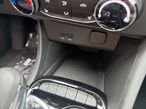 New 2026 Buick Encore GX Preferred AWD/4WD image 23