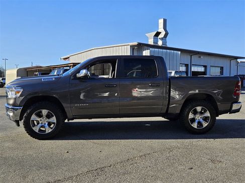 Used 2024 RAM 1500 Laramie image 2