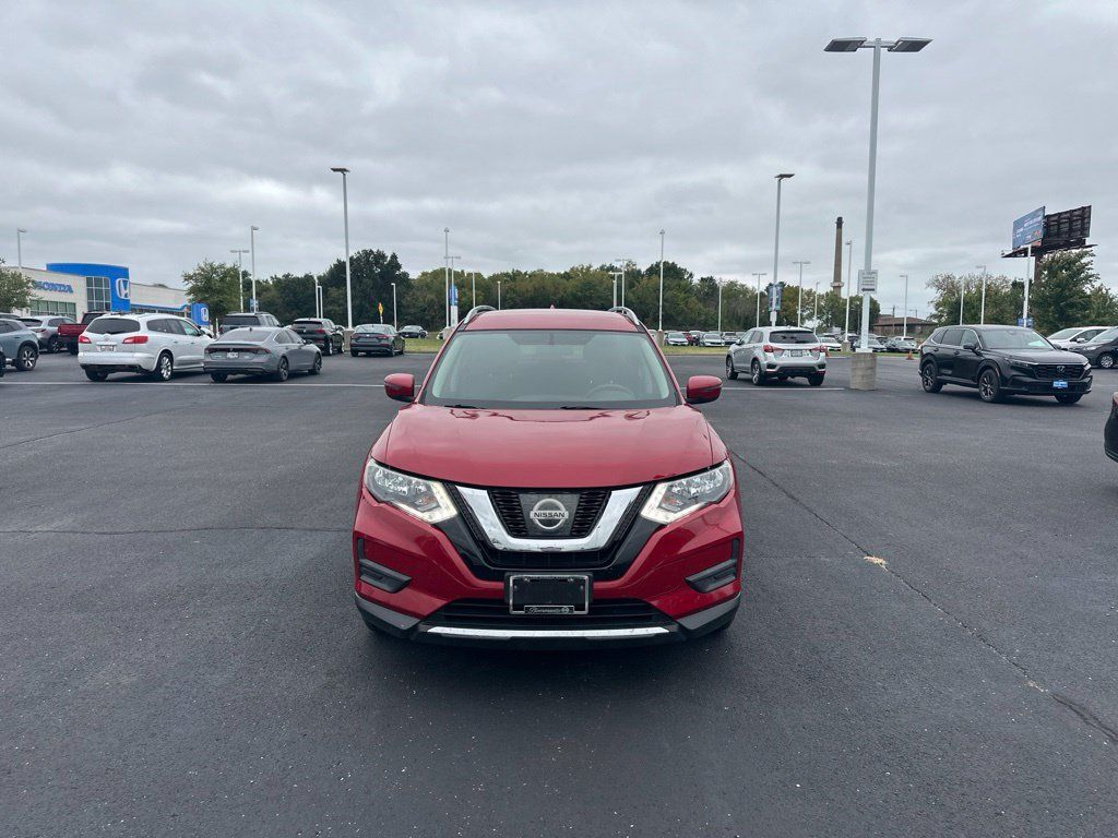 Used 2017 Nissan Rogue SV FWD image 10