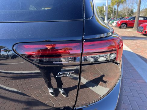 Used 2022 Buick Envision Preferred image 41