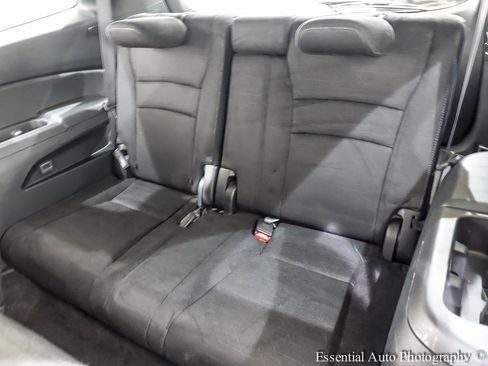 Used 2022 Honda Pilot Sport image 17