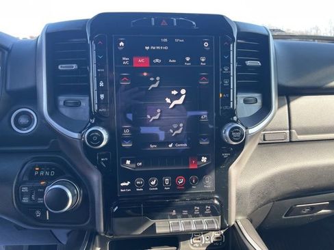 Used 2021 RAM 1500 Big Horn image 16