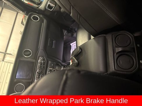 Used 2022 Jeep Gladiator Overland w/ Popular Equipment Package image 31