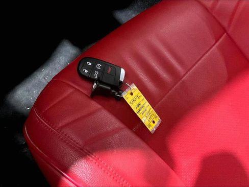 Used 2019 Dodge Challenger R/T Scat Pack w/ Stars & Stripes Edition image 11