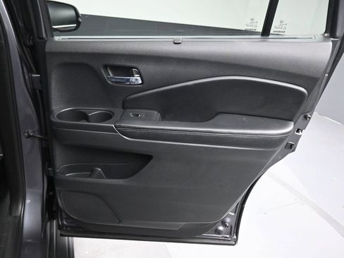 Used 2019 Honda Pilot EX-L image 40