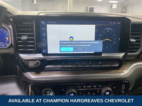 Used 2022 Chevrolet Silverado 1500 LT AWD/4WD image 18