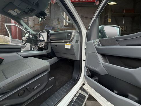 Used 2024 Ford F150 XLT w/ Equipment Group 302A MID image 17