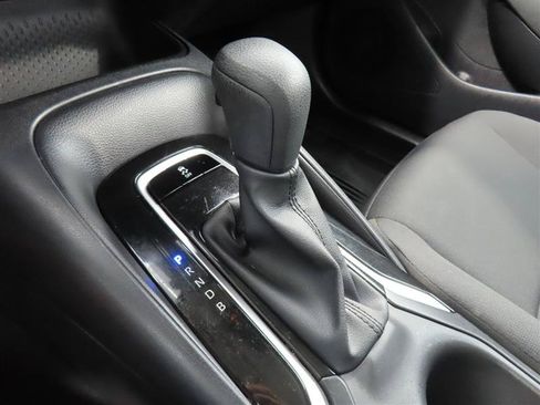 Used 2025 Toyota Corolla LE FWD image 22