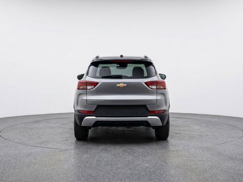 Used 2025 Chevrolet TrailBlazer LT FWD image 7