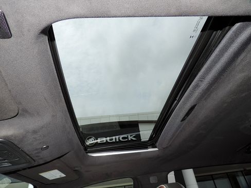 Certified 2026 GMC Sierra 1500 Denali Ultimate AWD/4WD image 9