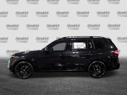 New 2026 BMW X7 xDrive40i w/ M Sport Package AWD/4WD image 5