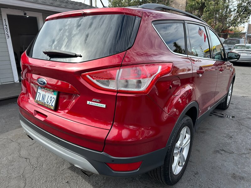 Used 2015 Ford Escape SE w/ Equipment Group 201A FWD image 5