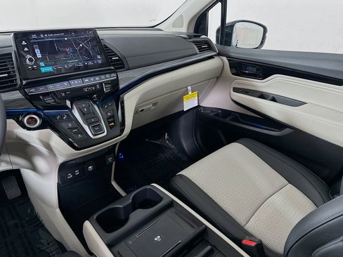 New 2026 Honda Odyssey Elite image 22