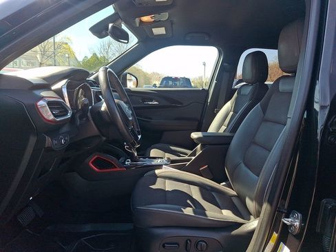 Used 2023 Chevrolet TrailBlazer RS w/ Convenience Package FWD image 14