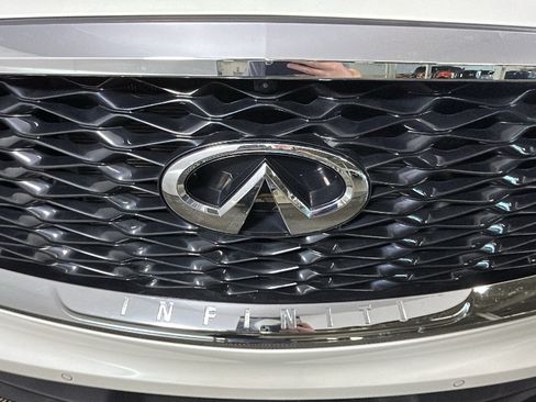Used 2024 INFINITI QX60 Luxe AWD/4WD image 8