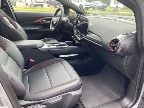 New 2024 Chevrolet Equinox EV RS image 20