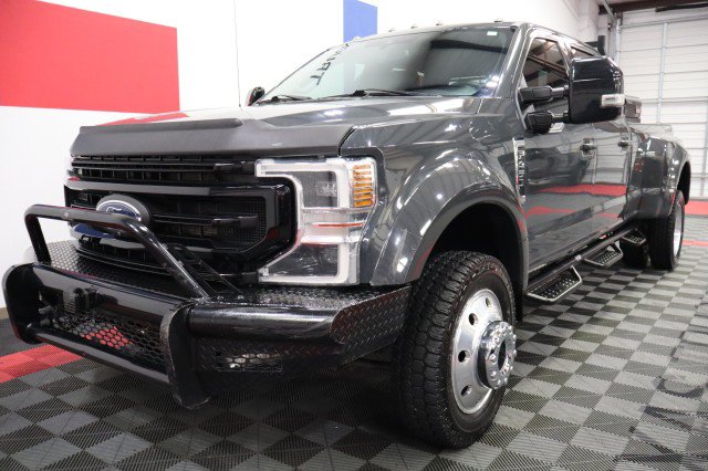 Used 2021 Ford F450 Lariat w/ Lariat Ultimate Package AWD/4WD image 3