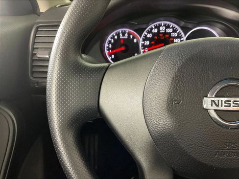 Used 2013 Nissan Altima 2.5 S FWD image 10