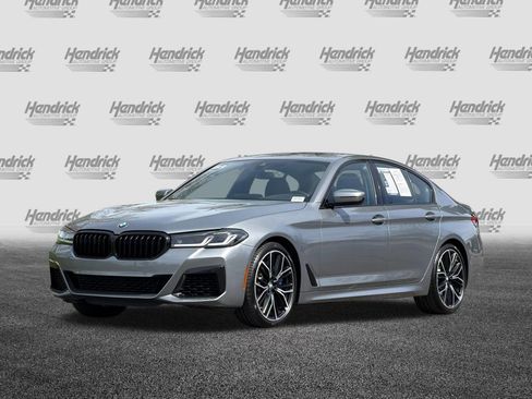 Used 2023 BMW 540i w/ M Sport Package image 9