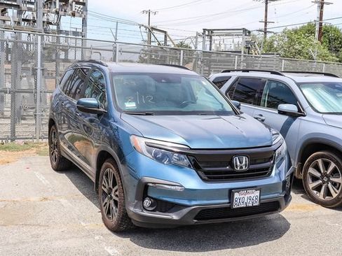 Used 2021 Honda Pilot Special Edition image 2
